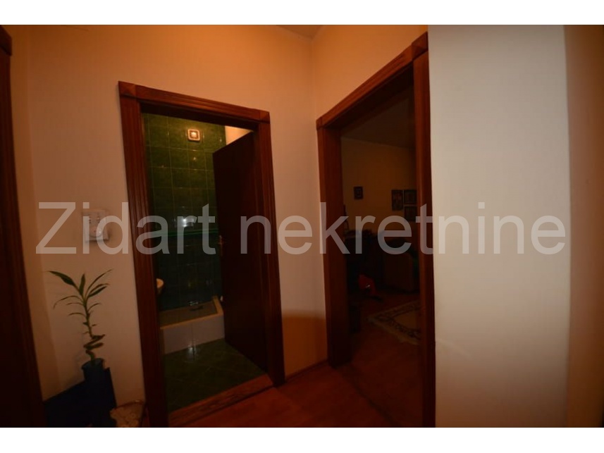 Квартира, 1184 м², 278 000$ — FAKTOR
